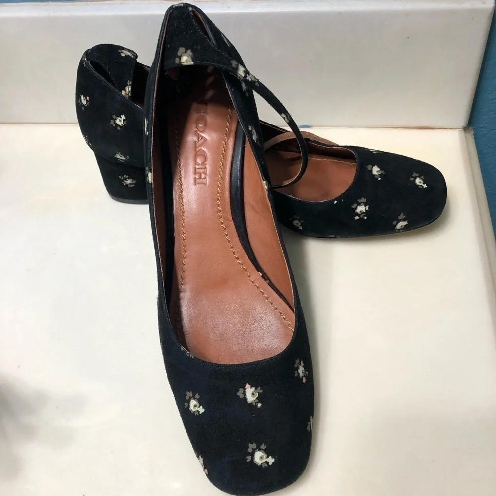 Coach shoes black Ankle Strap Pump Prairie floral chunky heel cottagecore chic - Picture 13 of 16